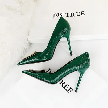 BIGTREE Shoes Модные женские туфли-лодочки из лакированной кожи на высоком каблуке с металлической квадратной пряжкой, высококачественные туфли-лодочки, женские вечерние туфли на шпильке
