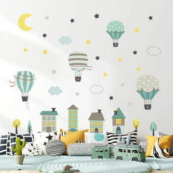 Современный дом на воздушном шаре, Луна, Мультяшные Зеленые наклейки на стены детской, Съемная Виниловая наклейка на стену, Украшение для дома в детской комнате